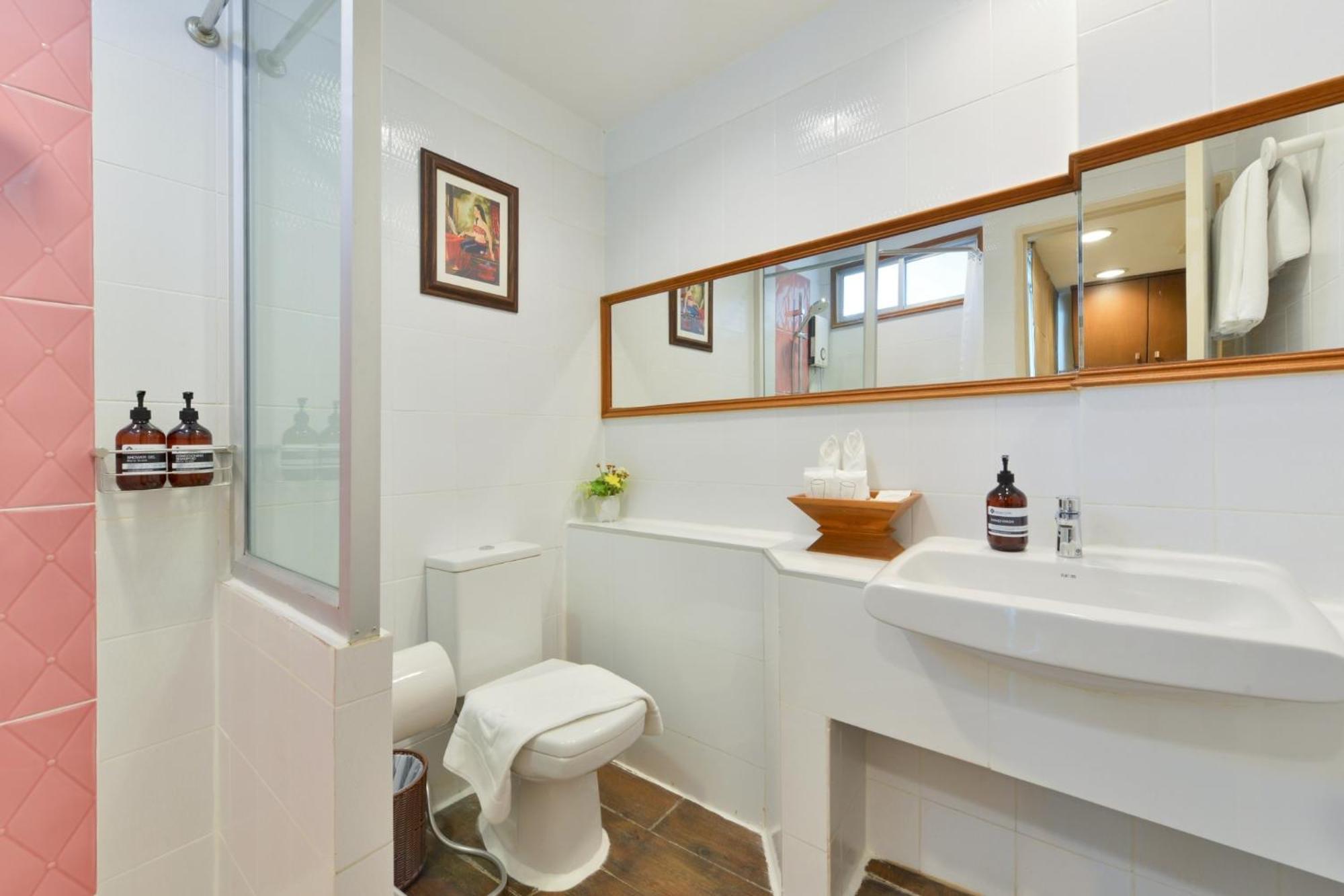 Deluxe Single Room